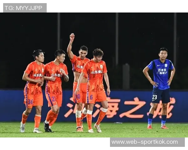 山东泰山中超主场战绩辉煌10胜3平2负强势表现引发关注 山东泰山中超主场战绩辉煌10胜3平2负强势表现引发关注